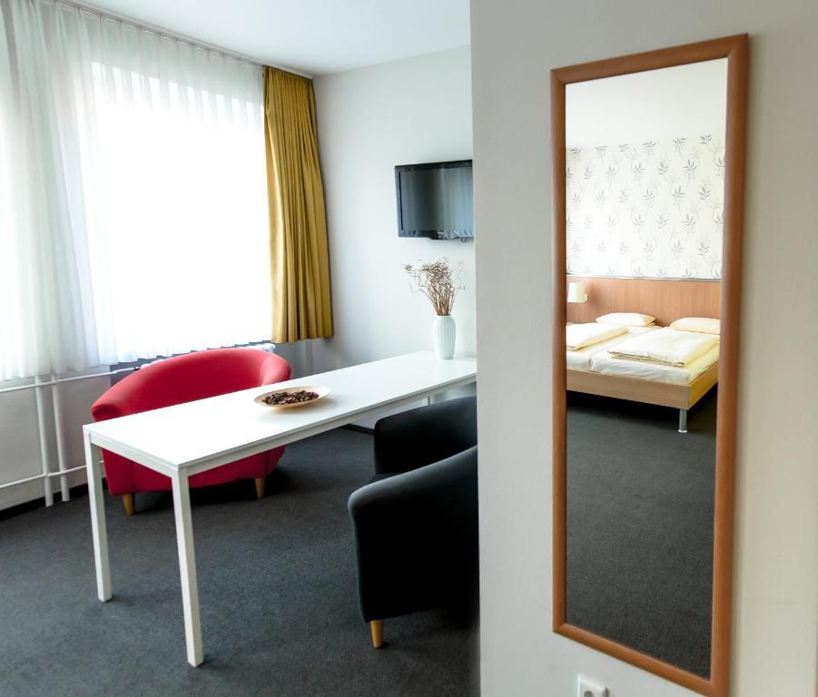 Hotel Flaemischer Hof Kiel Exterior foto